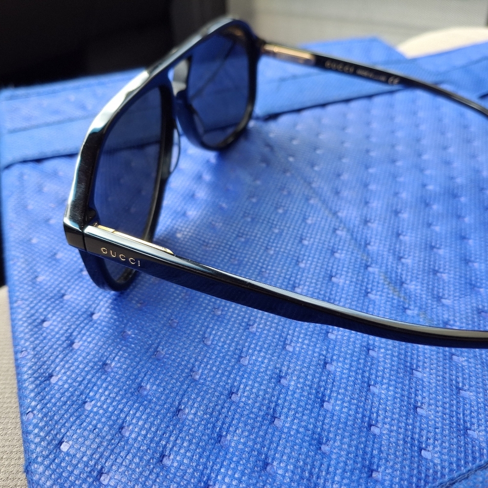 Gucci glasses - Picture 3 of 7